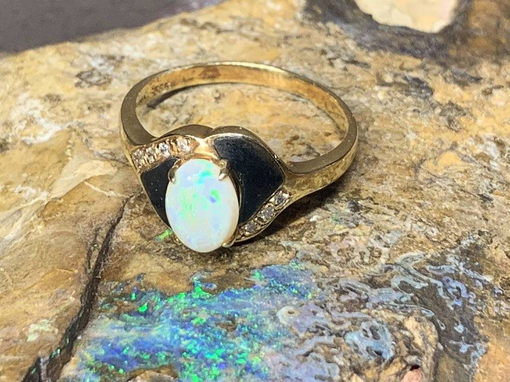 18kt Yellow Gold Opal , Onyx and Diamond ring - Masterpiece Jewellery Opal & Gems Sydney Australia | Online Shop